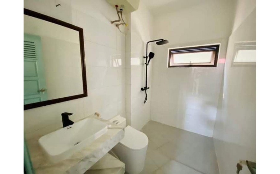Cho thuê nhà riêng biệt nguyên căn tại ngõ Âu Cơ, DT 45 m2 - 6 tầng - Giá 17 Triệu (ctl)